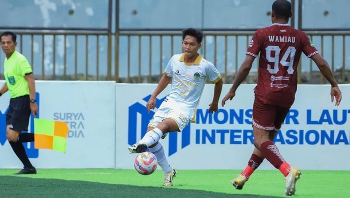 Frezy Al-Hudaifi saat masih berkostum PSIM Jogja.
