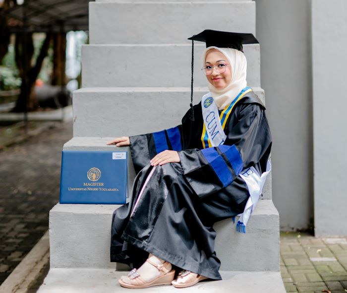 Risa Nurullailiyah Sujono
