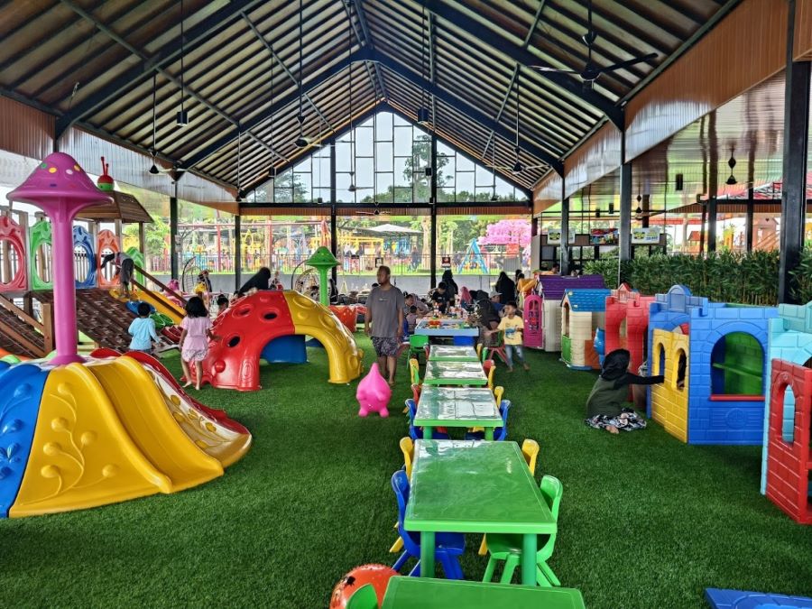 The Nice Park Solo, destinasi terbaru yang ramah untuk keluarga di Karanganyar.