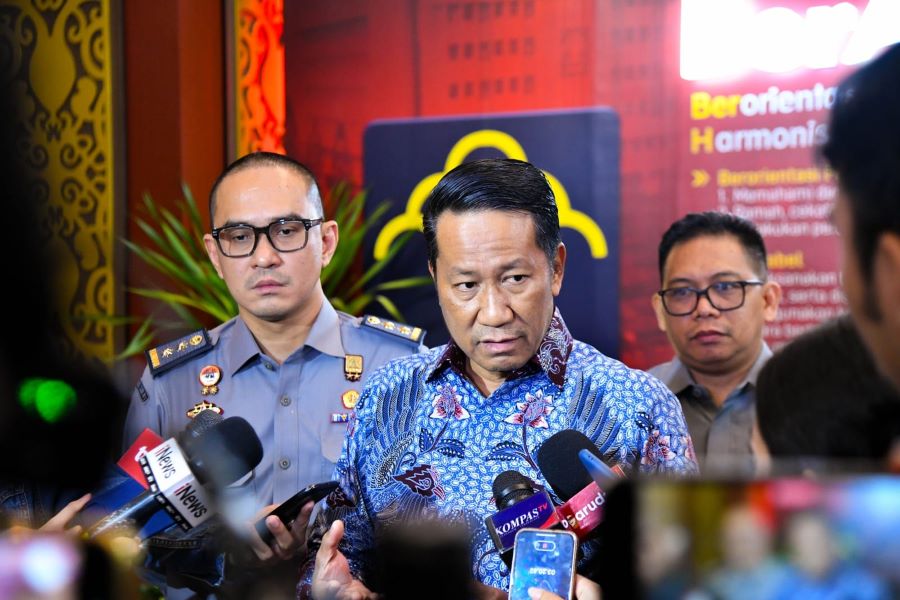 Denda damai untuk koruptor.