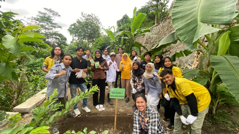 &nbsp;  Caption: Kolaborasi lintas disiplin ilmu dari tiga Fakuktas di UGM yang menjalankan konsep urban farming