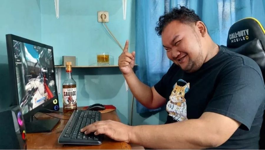 Kasus dugaan penipuan Fico Fachriza gegerkan dunia hiburan artis-artis jadi korban.
