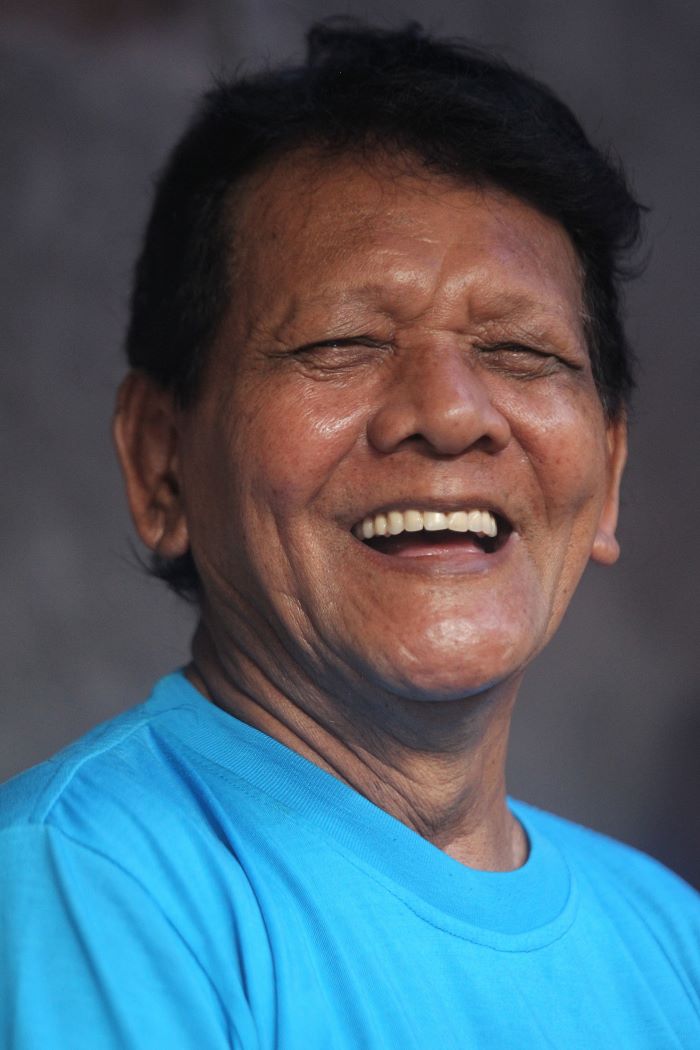 Salah seorang pemakai gigi emas Piter Giyanto
