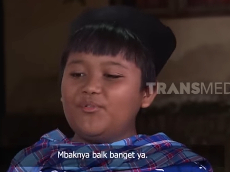 Tangkapan layar program televisi  BOCAH NGAPAK: Ahmad Azkal Fuadi beradu akting dengan artis papan atas di salah satu televisi swasta.