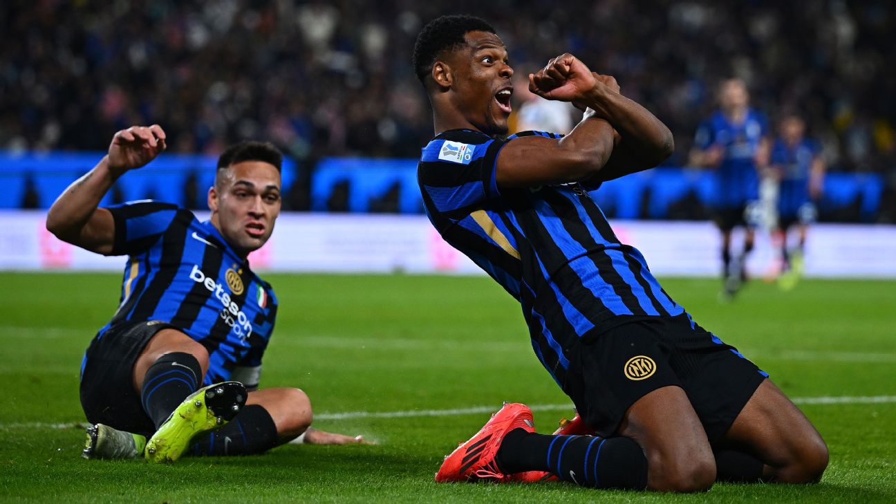 Selebrasi Denzel Dumfries setelah antarkan Inter kalahkan Atalanta dan capai final Supercoppa Italiana