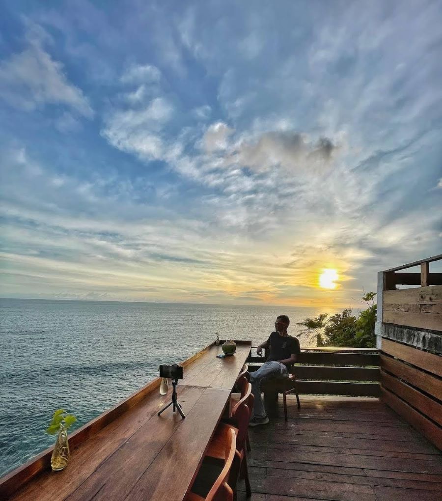 Pesona Puncak Segoro Desa Girikerto, Kecamatan Panggang, Kabupaten Gunungkidul, Yogyakarta.