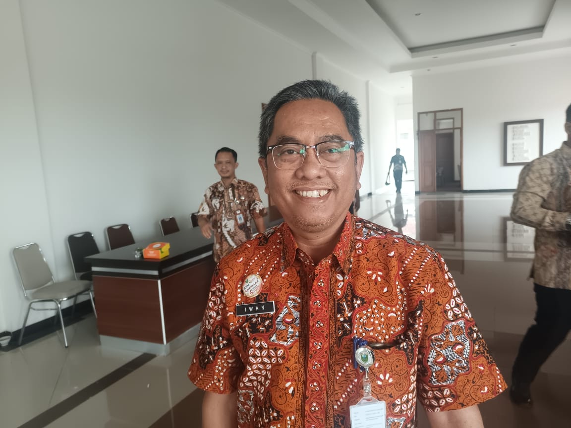 Kepala Dinkes PPKB Kebumen Iwan Danardono