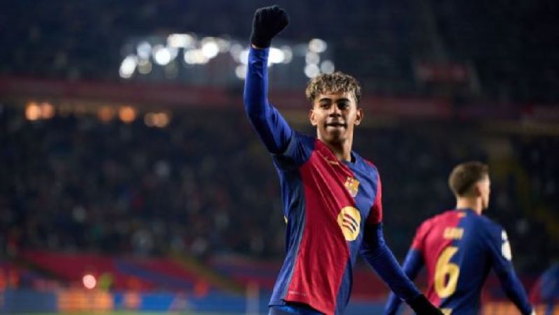 Selebrasi Lamine Yamal usai mencetak gol kelima bagi Barcelona atas Real Betis di ajang Copa Del Rey (getty images)