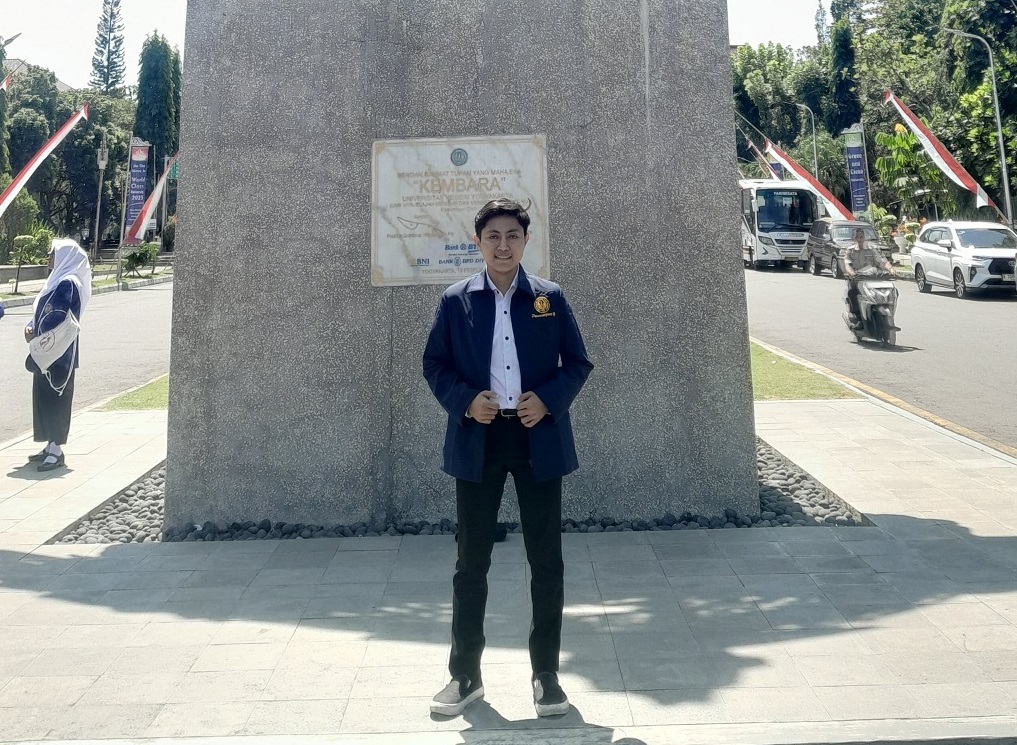 Mahasiswa Magister UNY Ahmad Qadarisman