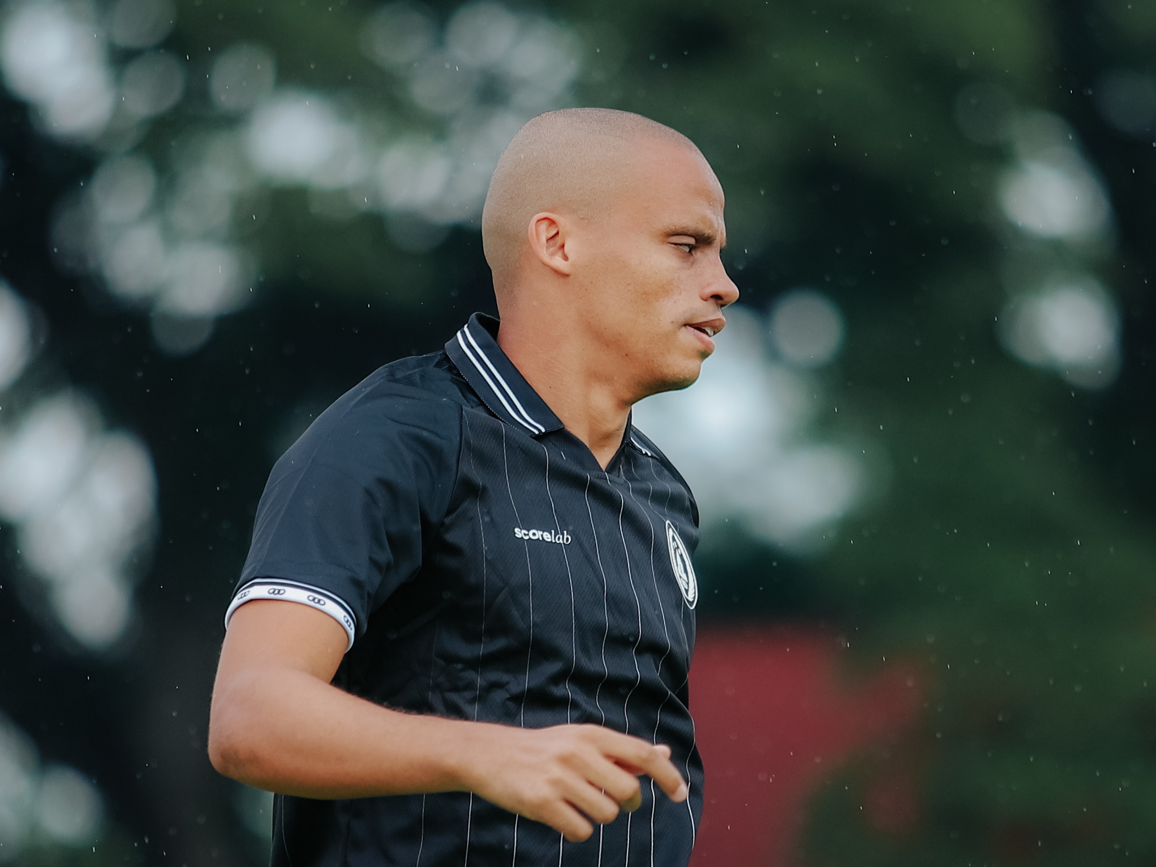 Bek asing PSS Sleman Cleberson Souza