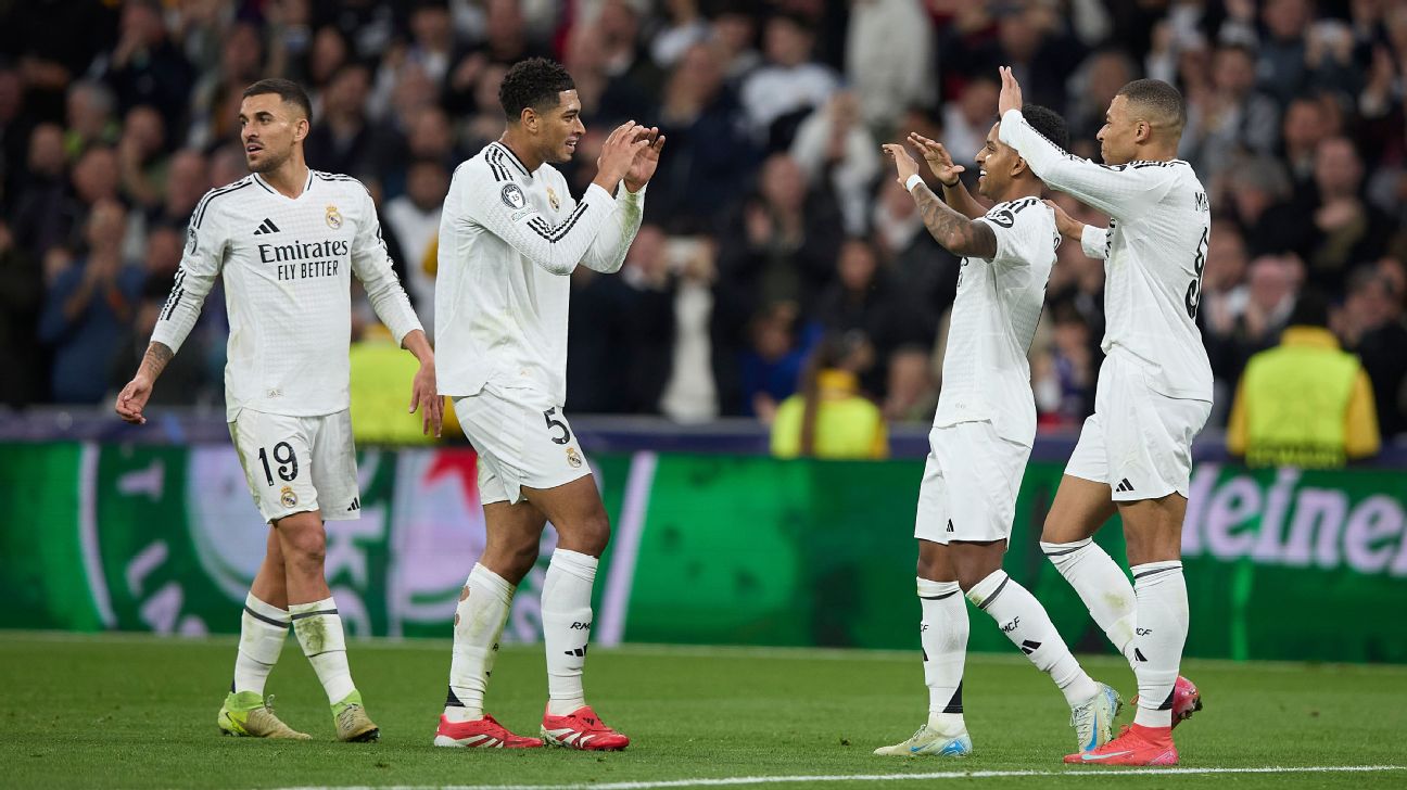 Selebrasi pemain Real Madrid usai taklukkan RB Salzburg pada pertandingan ketujuh Liga Champions