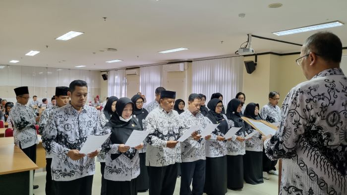 Sesi pelantikan pengurus PGRI Kota Jogja periode 2024-2029