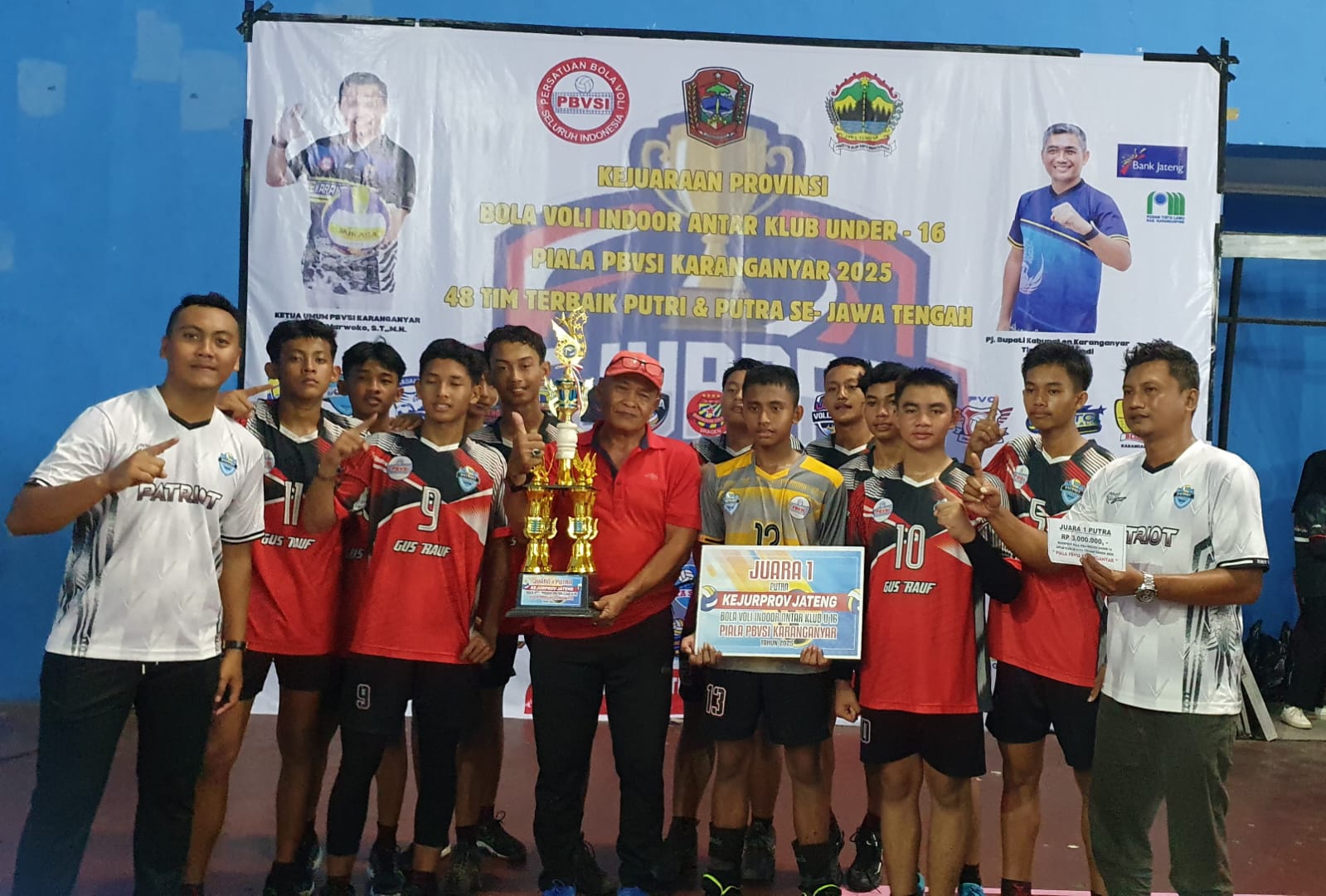 Klub Voli Patriot Purworejo saat mendapatkan juara di ajang Kerjurprov Jateng di Kabupaten Karanganyar yang diselenggarkan pada 22-24 Januari 2025 lalu.  &nbsp;