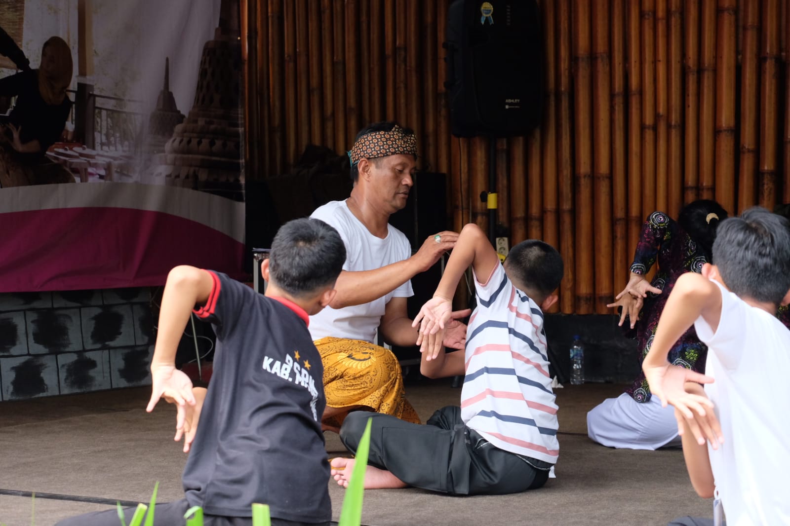 Mengenal Pendiri Sanggar Kinnara Kinnari dan Dalang Musik Truntung Eko Sunyoto