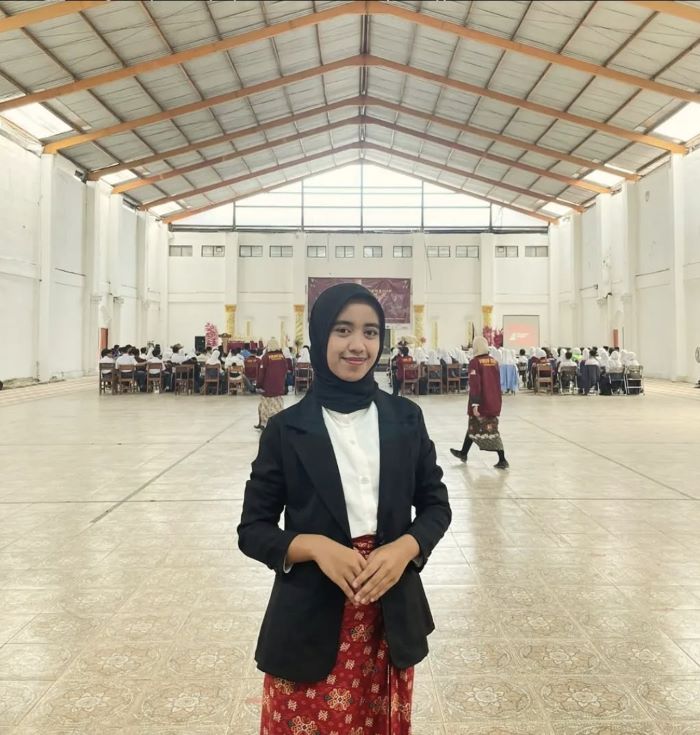 Salwa Ovi Safitri