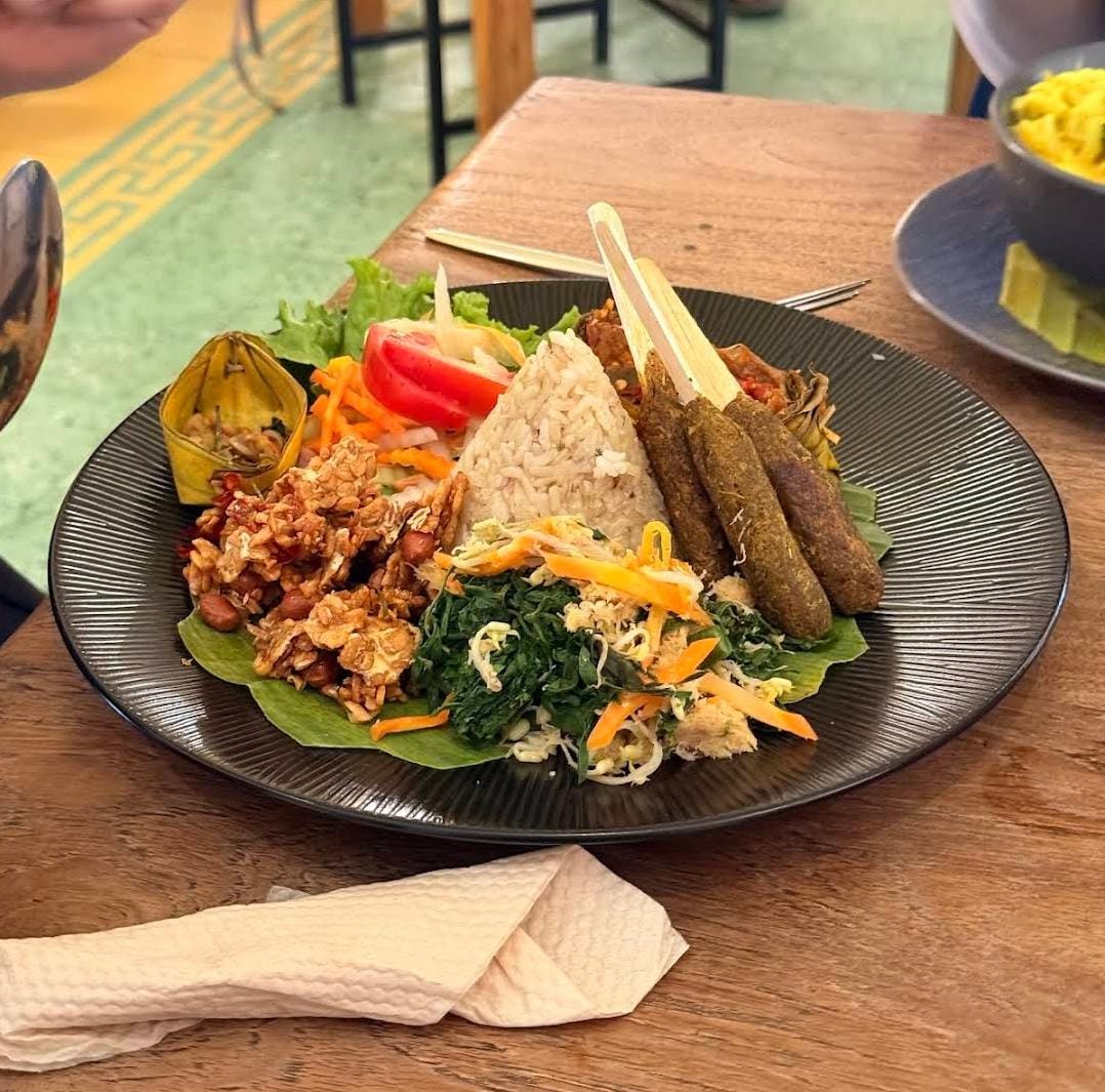 Prawirotaman, Jogja: destinasi kuliner yang wajib kamu kunjungi.