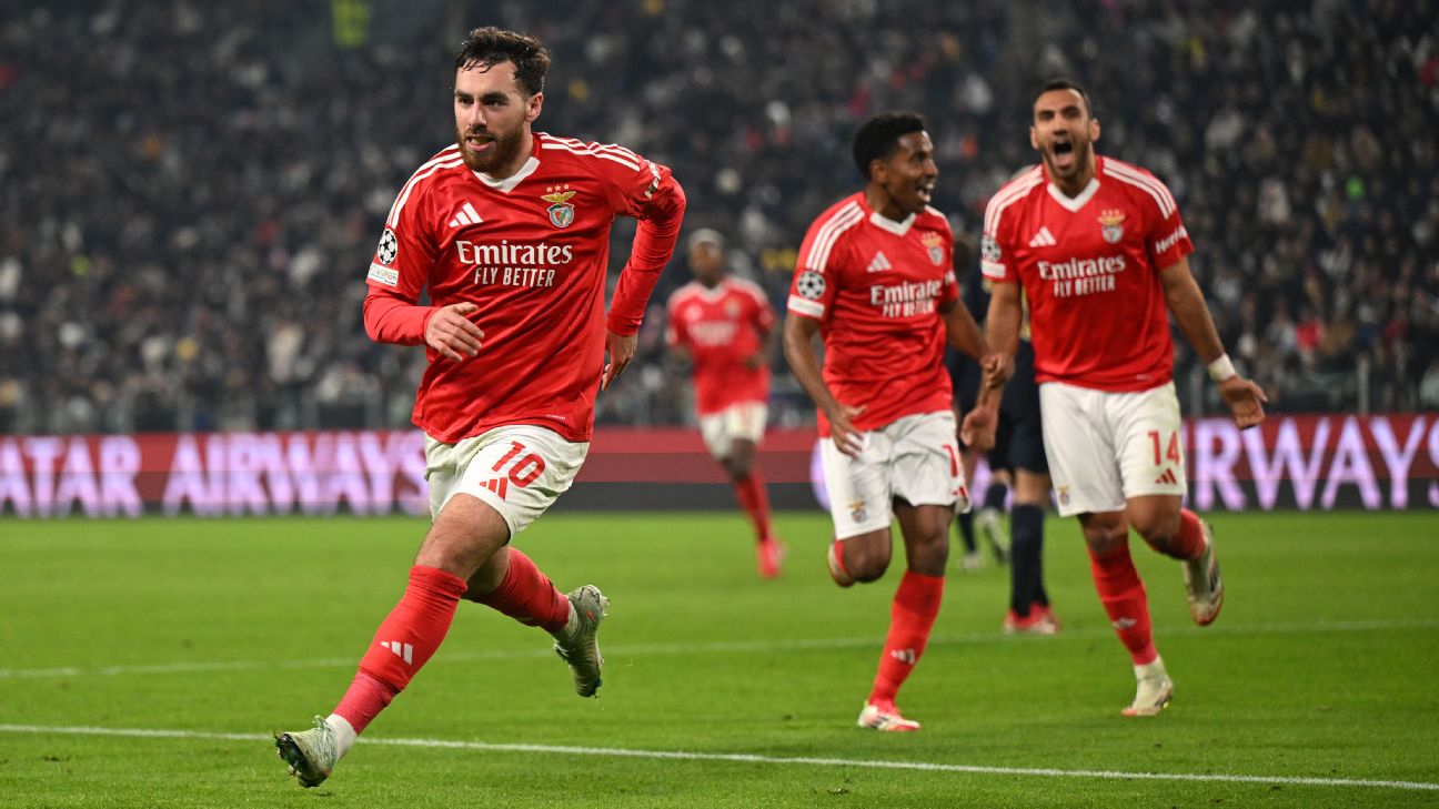 Selebrasi Orkun Kokcu usai mencetak gol kedua Benfica dalam kemenangan 2-0 atas Juventus di Liga Champions