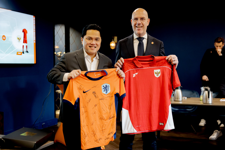 Ketum PSSI, Erick Thohir dan Sekjen KNVB, Gijs de Jong (PSSI)