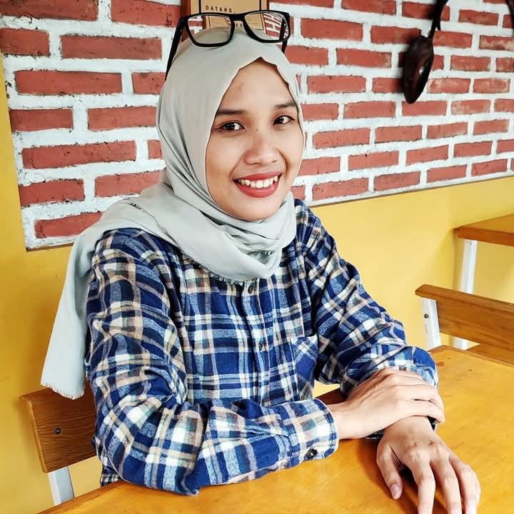 Amalia Nurul Fathonaty (Ameng).