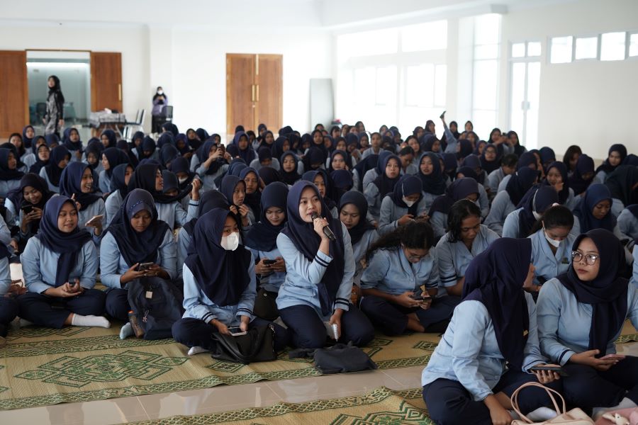 FOKUS: Sesi edukasi dan sosialisasi soal pencegahan kekerasan di lingkungan kampus, yang dilakukan Satgas PPKPT Stikes Notokusumo Jogjakarta pada para mahasiswa.