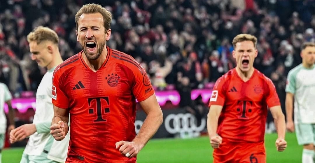 Selebrasi Harry Kane usai mencetak gol bagi bayern Munich usai mencetak gol ke gawang Werder Bremen di Bundesliga