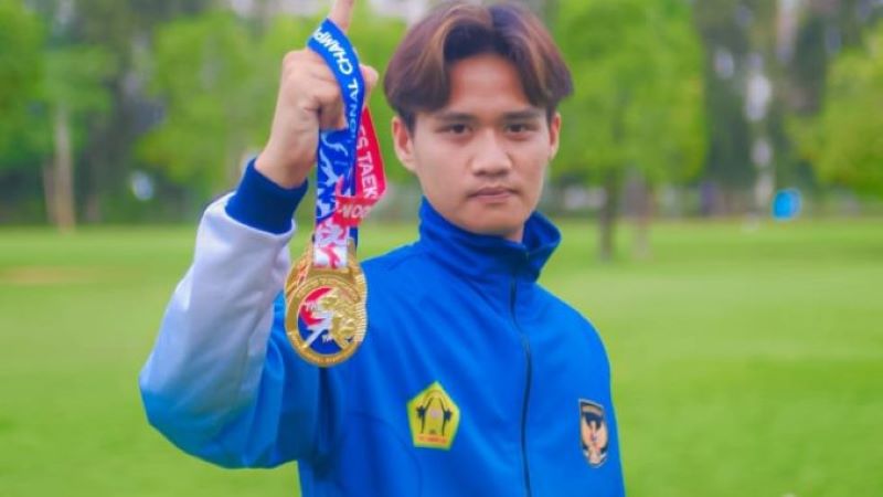 Taufik Azhari