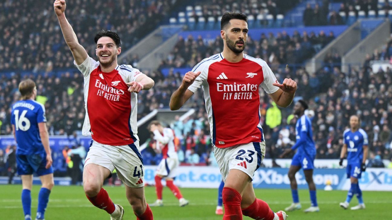 Selebras Mikel Merino usai cetak gol ke gawang Leicester City dalam kemenangan 2-0 bagi Arsenal di Liga Inggris