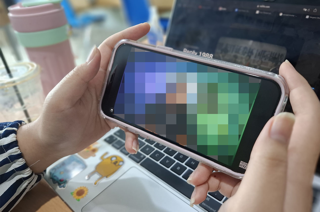 Ilustrasi video syur.