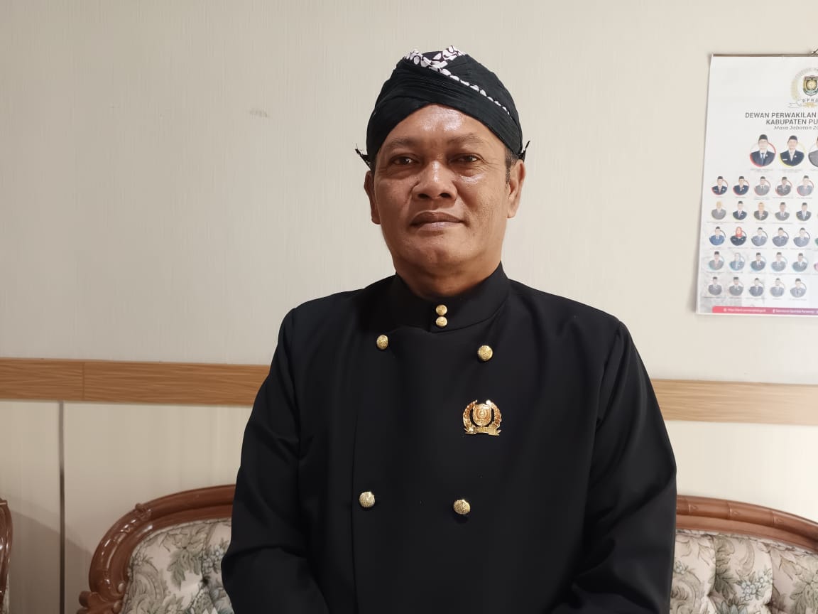 Ketua DPRD Purworejo Tunaryo