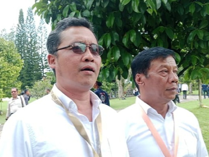 HEADSHOT: Bupati Magelang Grengseng Pamuji didampingi Wakil Bupati Magelang Sahid.