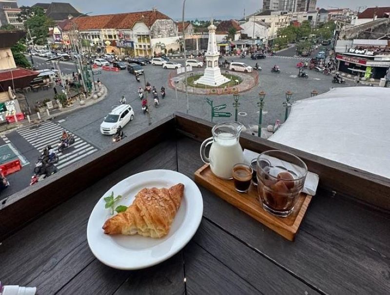 Caf&eacute; dengan harga terjangkau di Jogja untuk berbuka puasa.