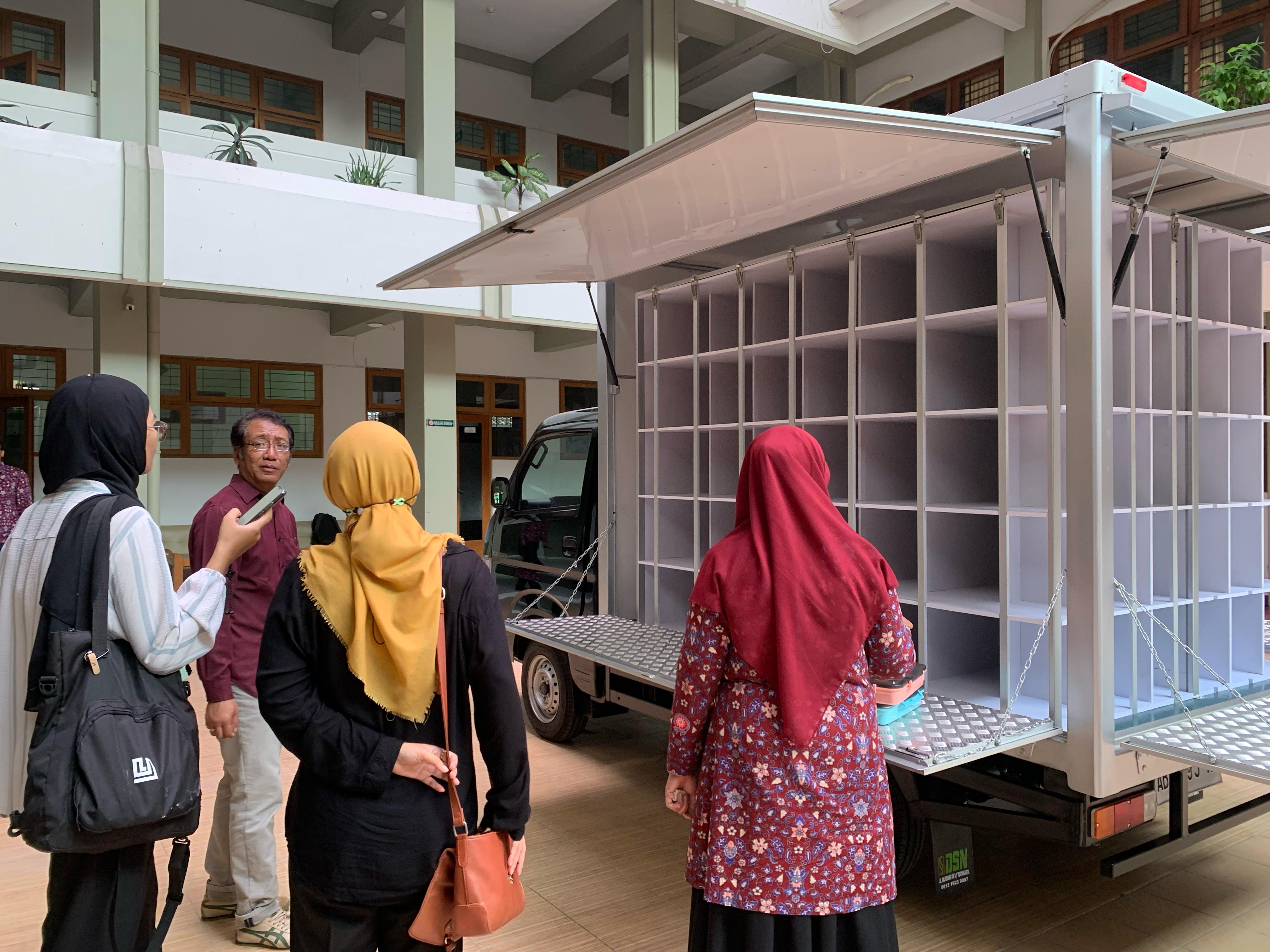 &nbsp;  Caption: Tim Badan Gizi Nasional (BGN) saat meninjau terkait kesiapan dapur Unisa Jogjakarta dalam membantu program makan bergizi gratis (MBG)  &nbsp;