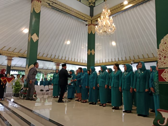 Kegiatan serah terima jabatan TP PKK Sleman