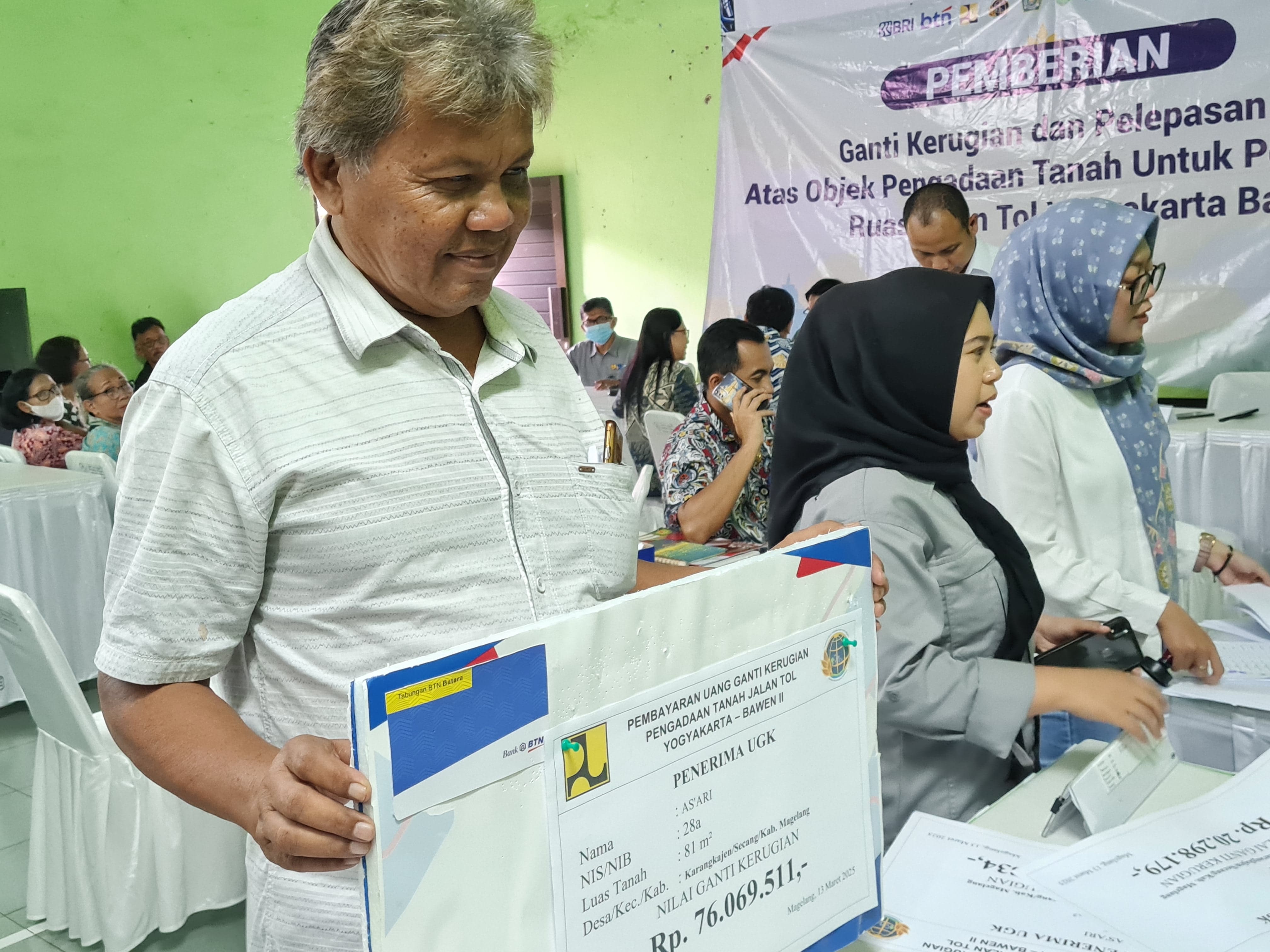 SEMRINGAH: Kepala Desa Karangkajen As