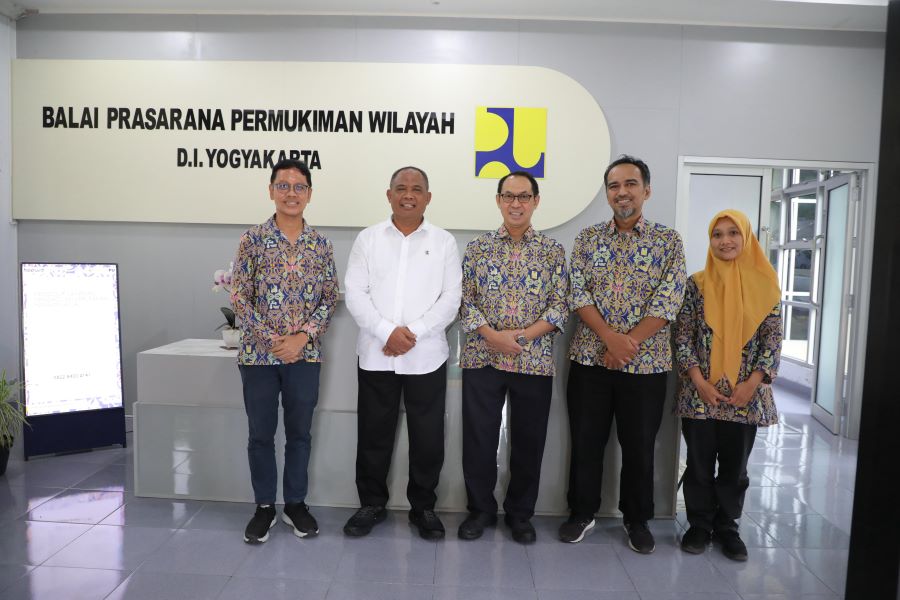 Kunjungan Bupati Sleman Harda Kiswaya ke Balai Prasarana Permukiman Wilayah (BPPW) DIJ