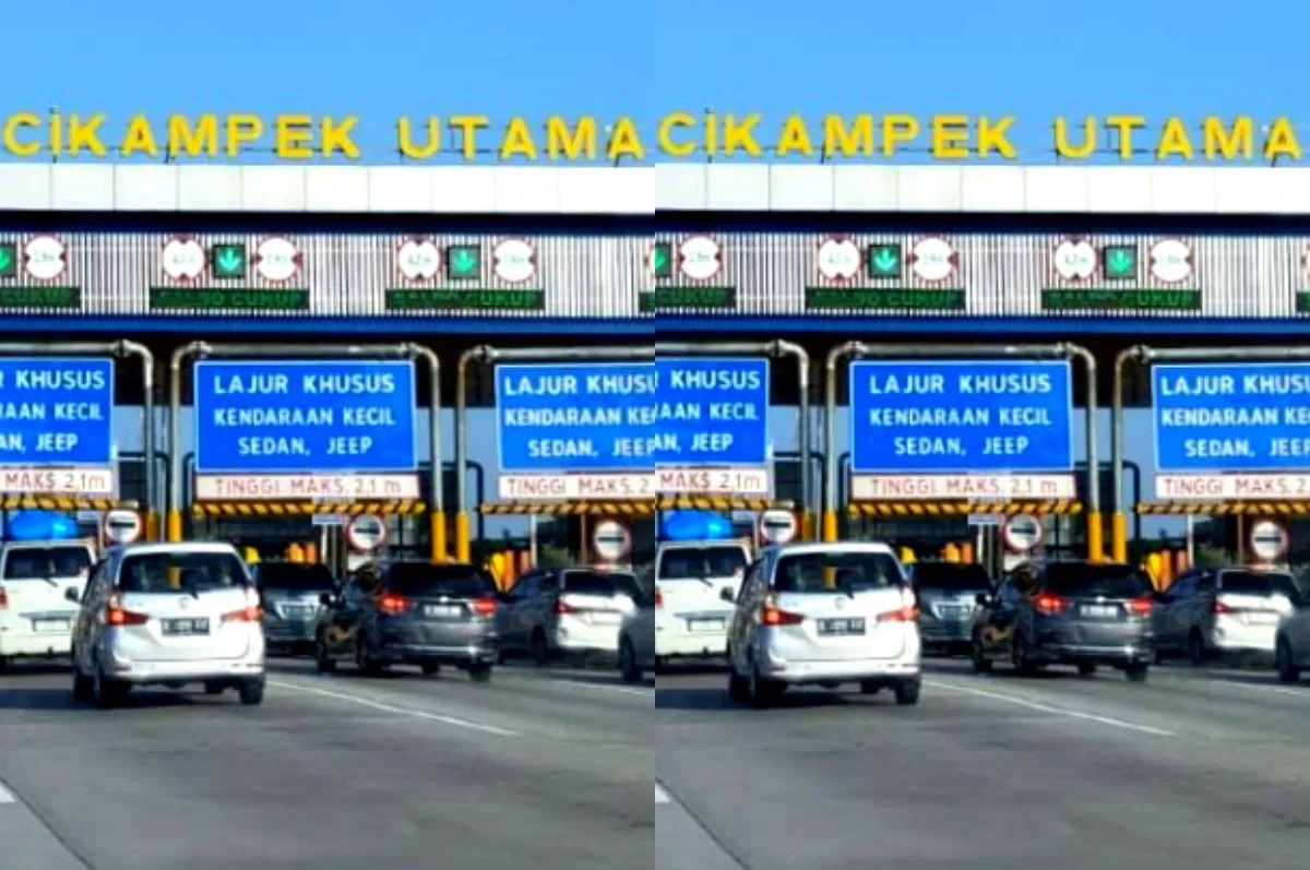 Gerbang Tol Cikampek Utama yang sering dilalui pemudik.