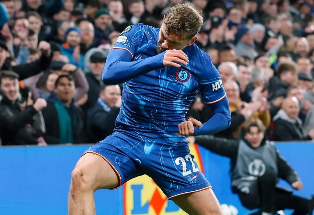 Selebrasi Kiernan Dewsbury-Hall usai mencetak gol kemenangan Chelsea atas FC Copenhagen di Conference League