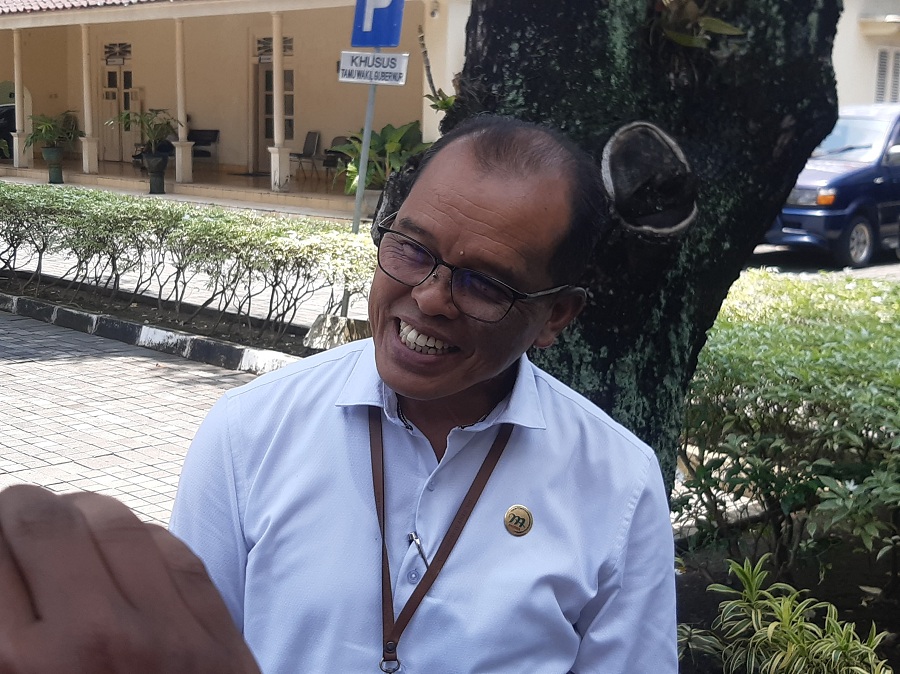HEADSHOT: Sekprov DIY Beny Suharsono ditemui di Kompleks Kepatihan Jogja Senin (17/3/2025).