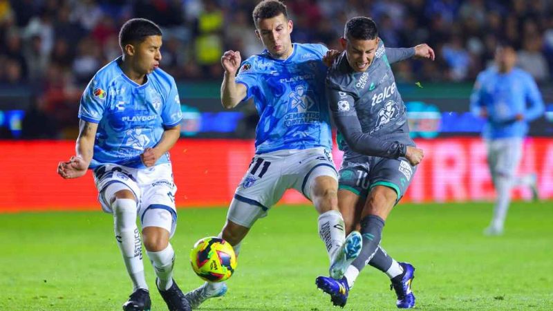 Ex Real Madrid, James Rodriguez saat memperkuat Club Leon menghadapi Pachuca
