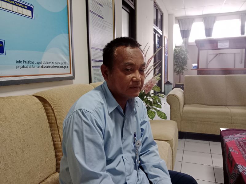 Mediator Hubungan Industrial Disnaker Sleman Aris Juni Kurniawan