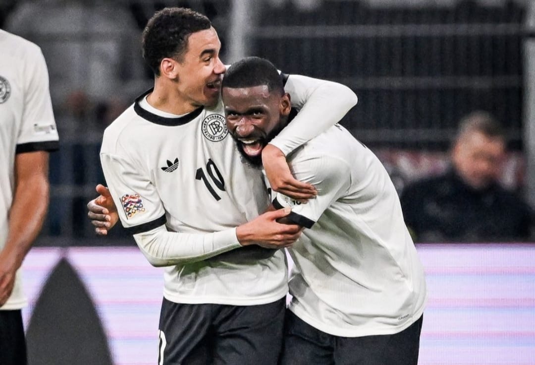 Selebrasi Antonio Rudiger bersama Jamal Musiala setelah mencetak gol ke gawang Italia
