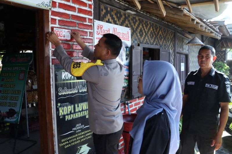 Polres Kulon Progo membuka layanan penitipan kendaraan gratis.&nbsp;