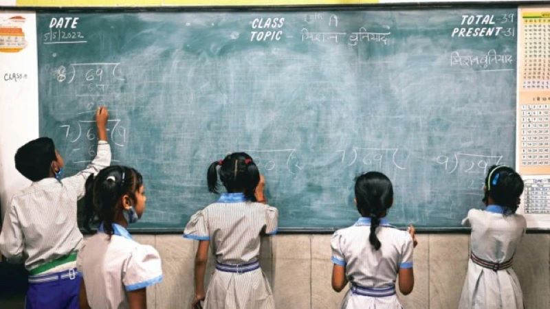 Gizi yang baik berpengaruh pada kecerdasan anak.