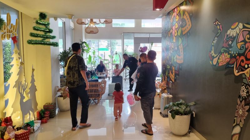 Tamu saat mengunjungi salah satu hotel di Yogyakarta.&nbsp;