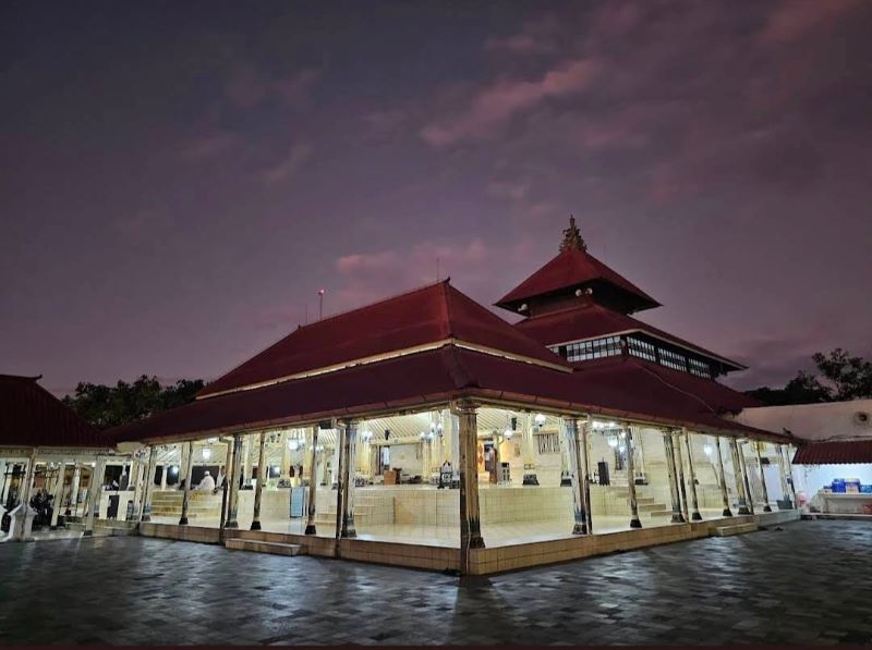 Ilustrasi Masjid Gedhe Kauman.