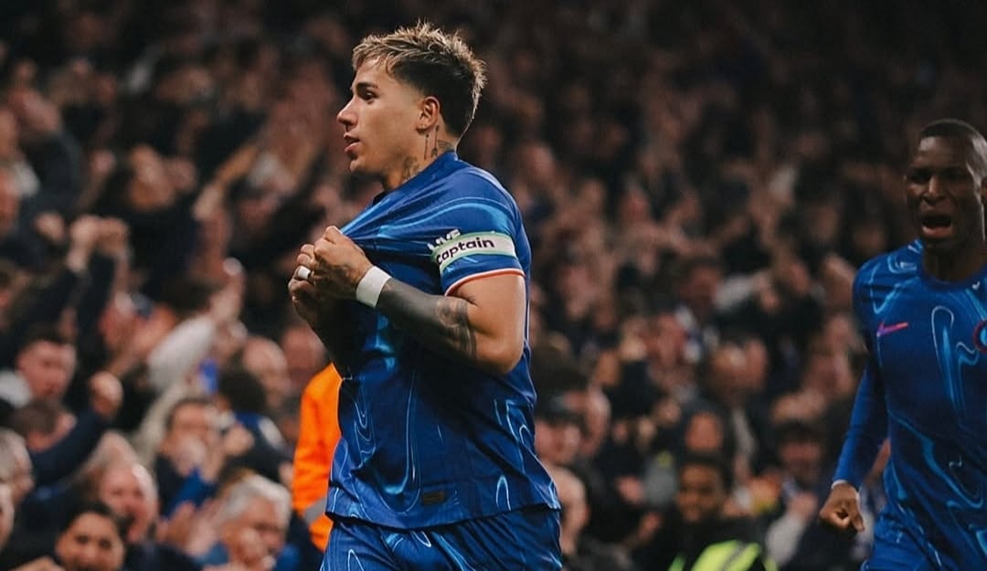 Selebrasi Enzo Fernandez setelah mencetak gol kemenangan bagi Chelsea atas Tottenham Hotspur