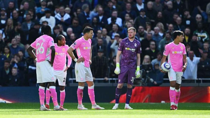 Southampton terdegradasi dari Liga Inggris dengan sisakan tujuh pertandingan