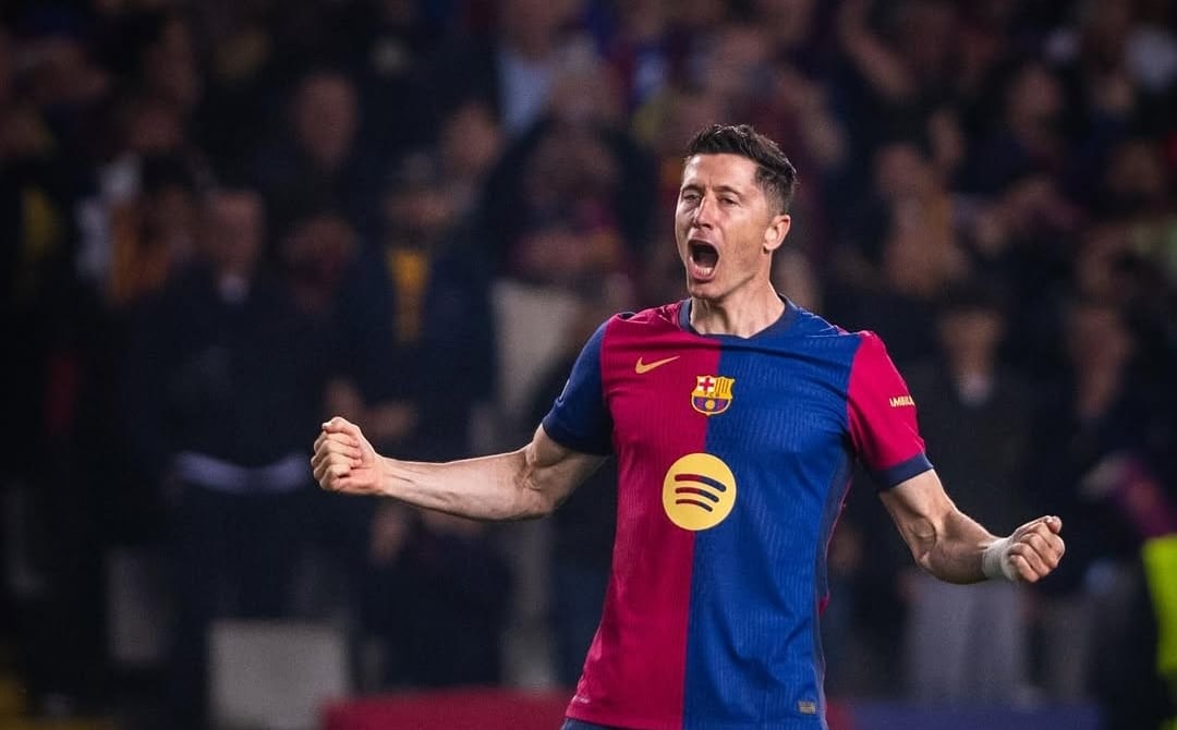 Robert Lewandowski isyaratakan pensiun dari timnas Polandia setelah gagal melangkah ke Piala Dunia 2026