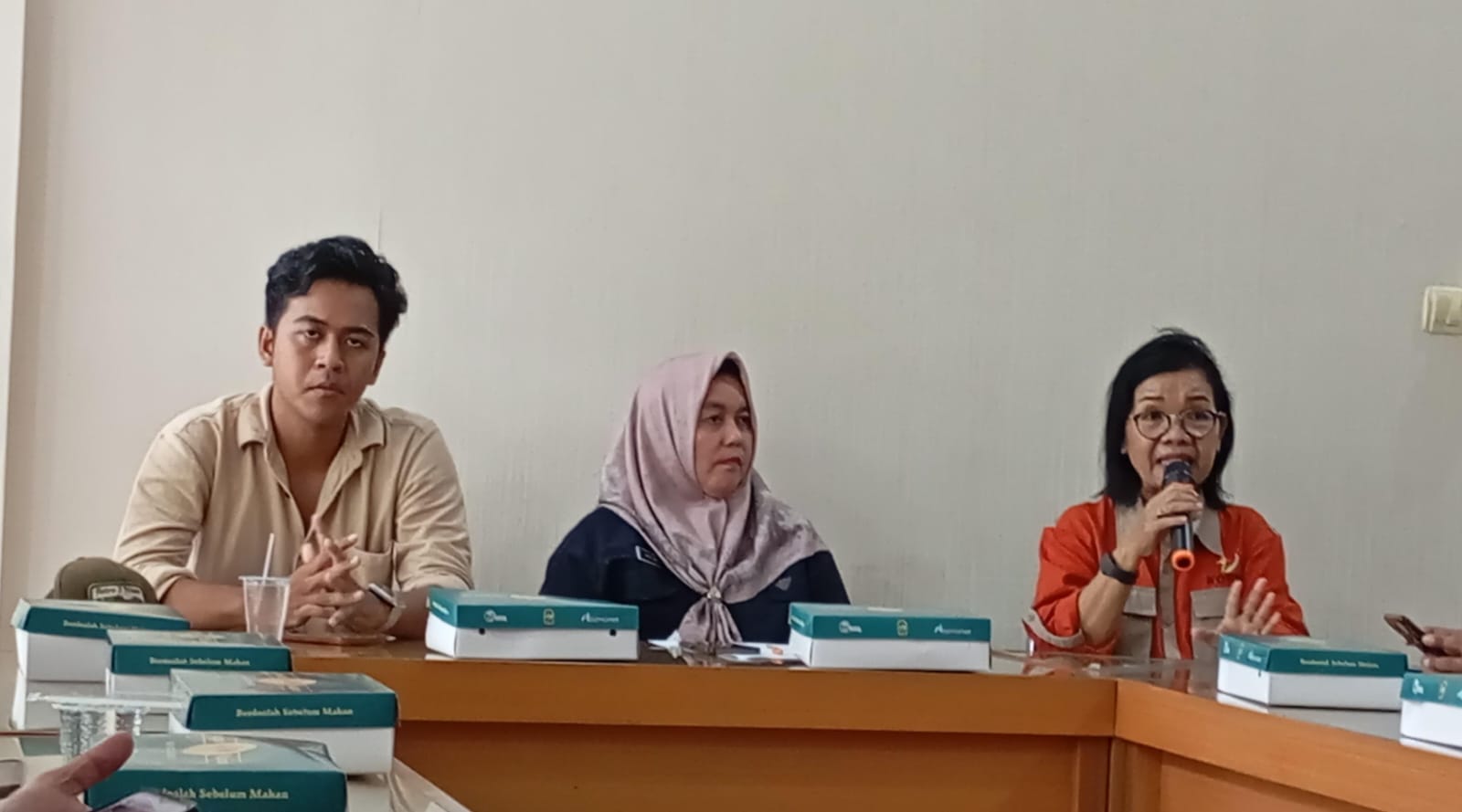 Panitia Festival Jeron Benteng saat menyampaikan keterangannya kepada awak media, Jumat (11/4/2025).