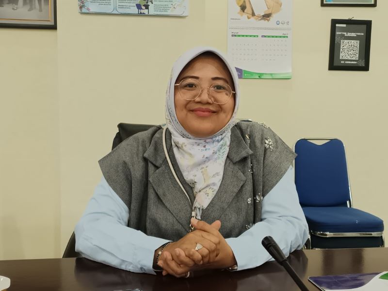 Kepala Kantor Cabang BPJS Kesehatan Kebumen Mujiatin
